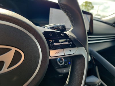 2025 Hyundai Elantra SEL Convenience
