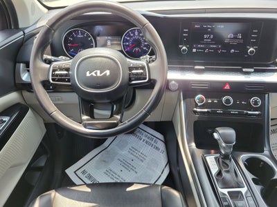 2024 Kia Carnival LX
