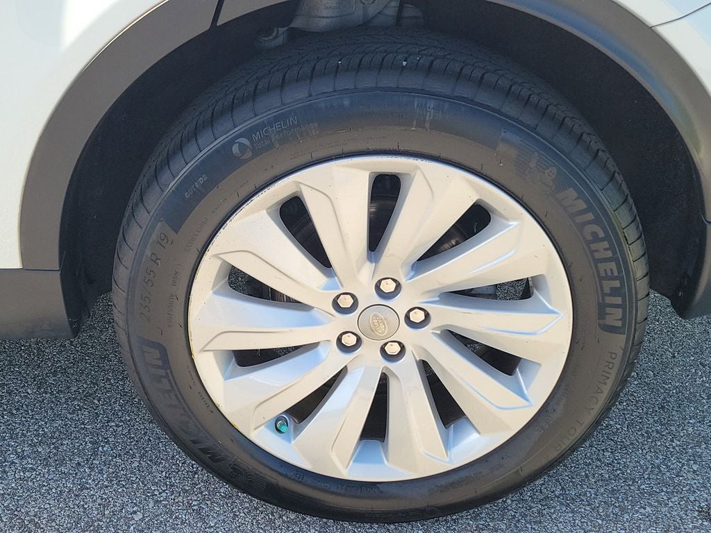 2020 Land Rover Discovery Sport SE