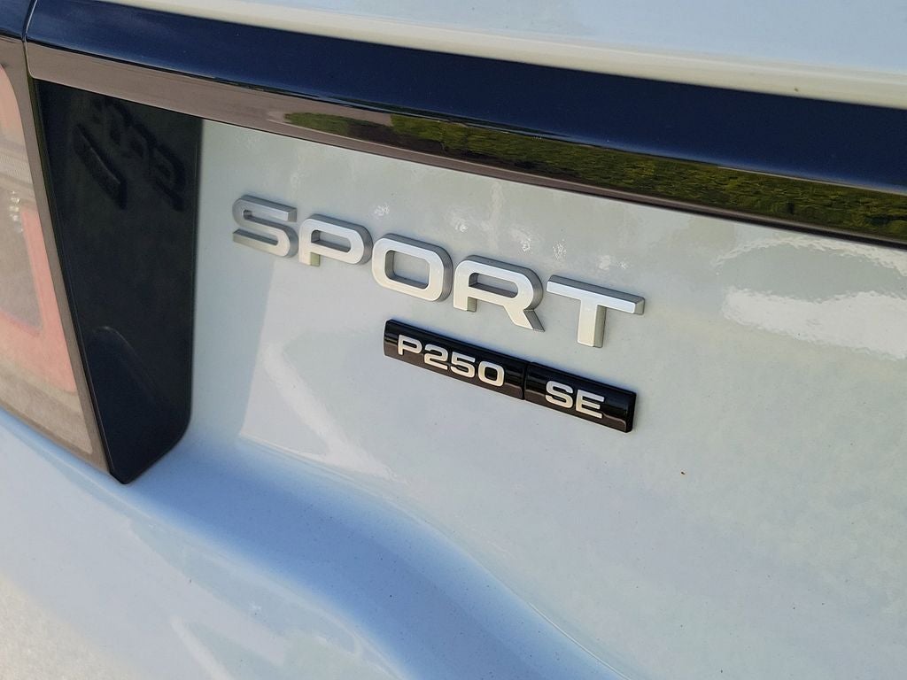 2020 Land Rover Discovery Sport SE