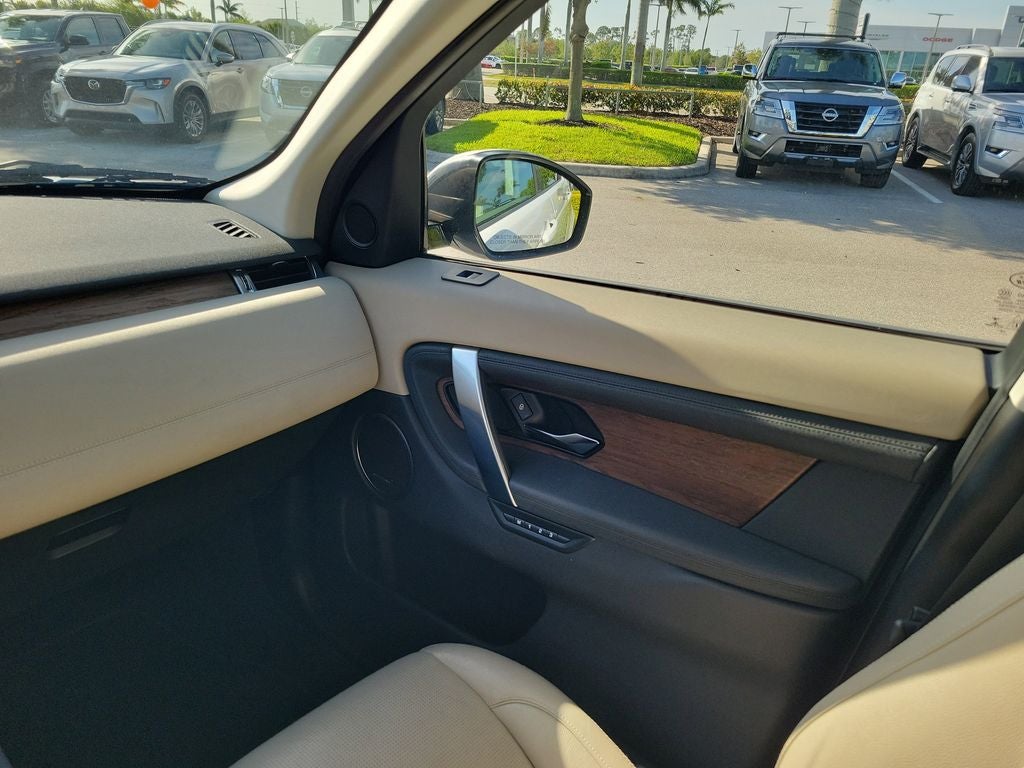 2020 Land Rover Discovery Sport SE