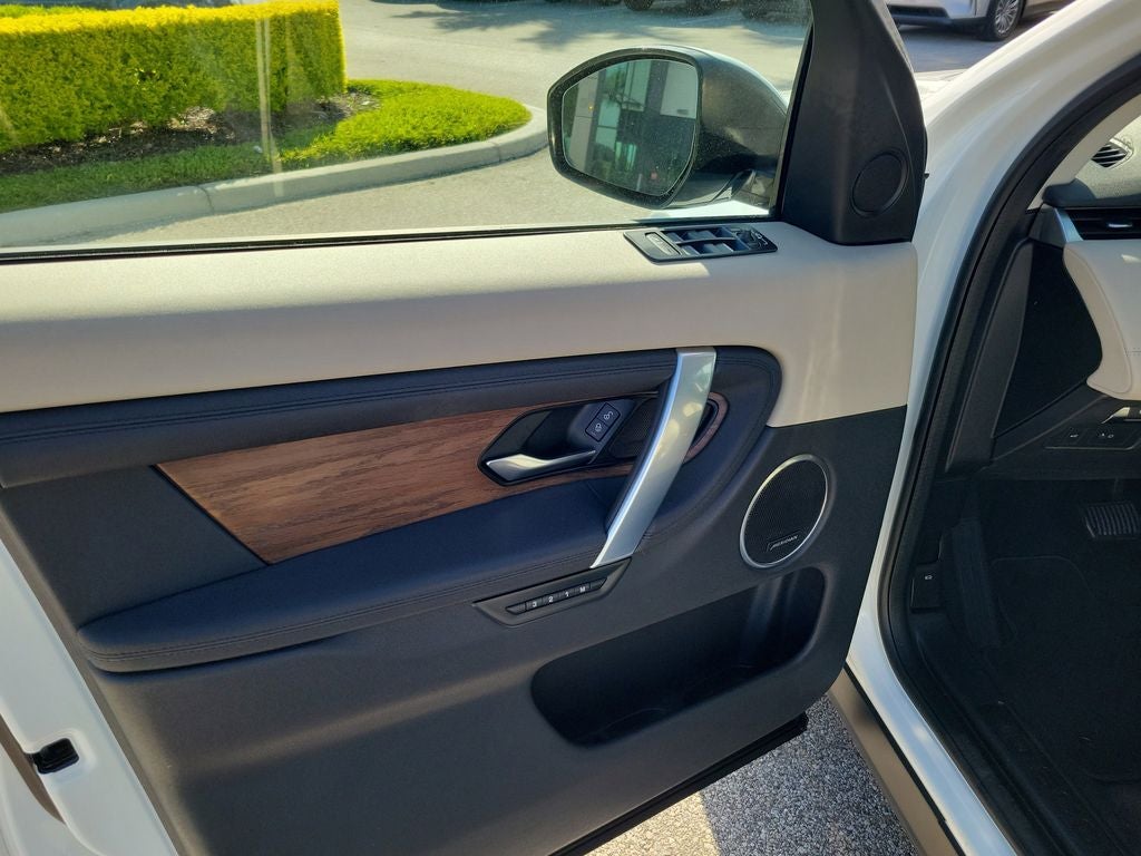 2020 Land Rover Discovery Sport SE