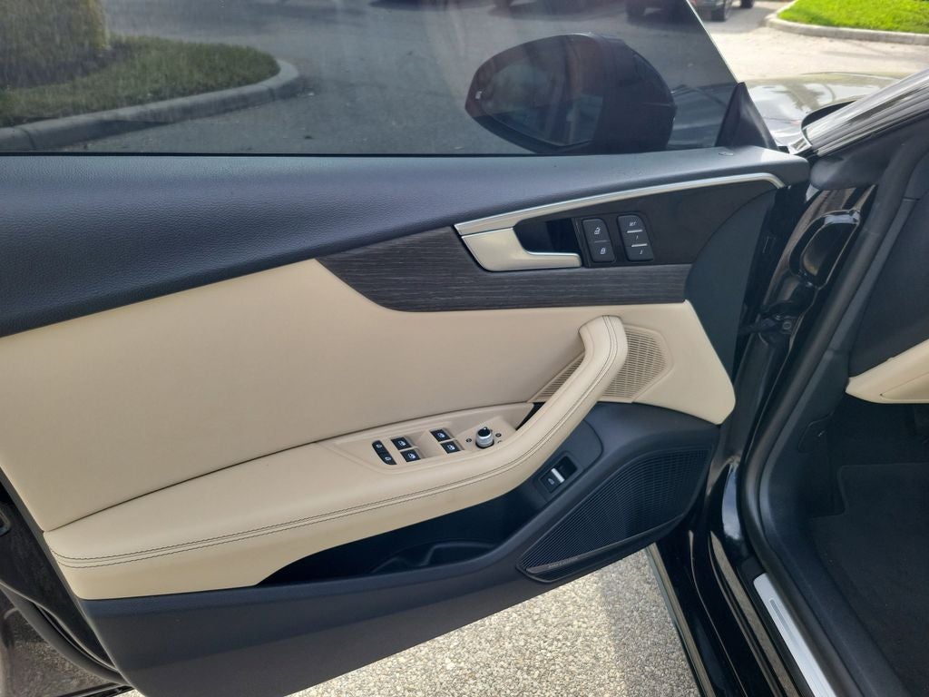 2025 Audi A5 Sportback 45 S line Premium Plus quattro