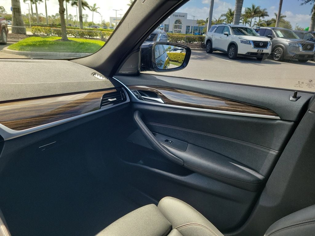 2021 BMW 5 Series 530i