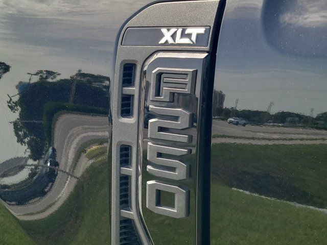2023 Ford F-250SD XLT