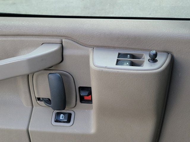 2022 Chevrolet Express 3500 Work Van Cargo