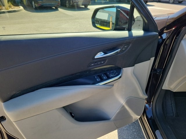 2021 Cadillac XT4 Premium Luxury