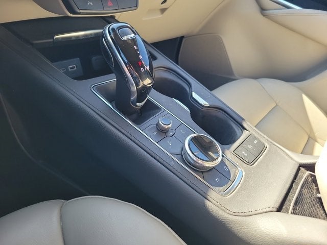 2021 Cadillac XT4 Premium Luxury