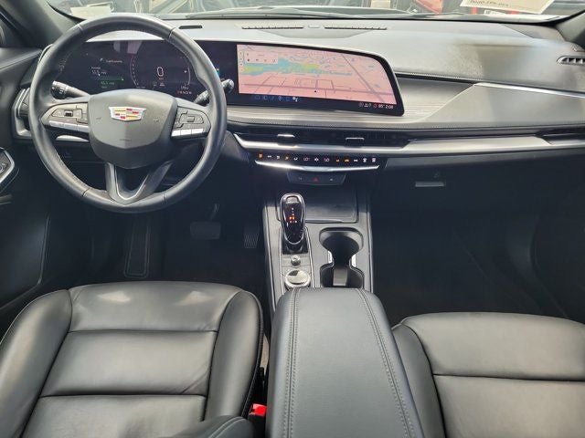 2025 Cadillac XT4 Premium Luxury