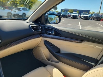 2017 Nissan Maxima Platinum