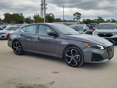 2025 Nissan Altima 2.5 SR