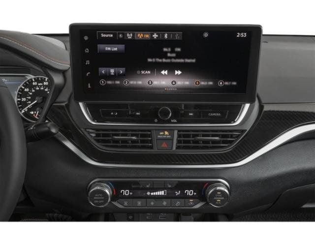 2025 Nissan Altima 2.5 SR