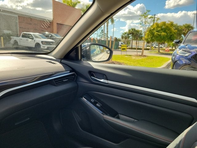 2025 Nissan Altima 2.5 SR