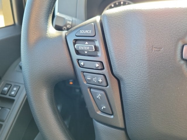 2025 Nissan Frontier SV