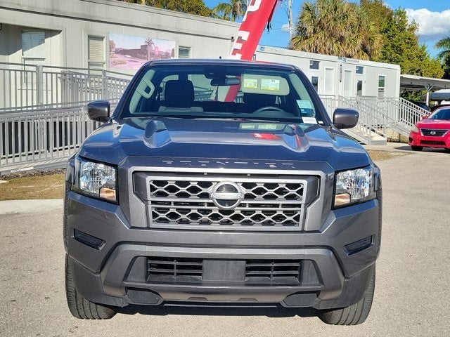 2024 Nissan Frontier SV
