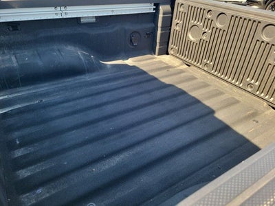 2024 Nissan Frontier SL