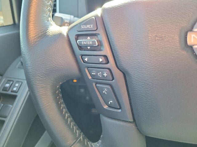 2024 Nissan Frontier SL