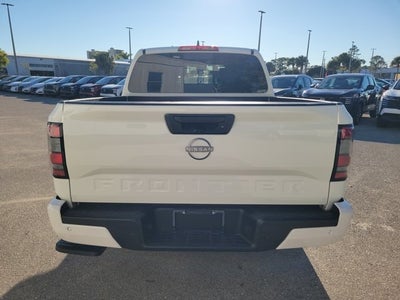2025 Nissan Frontier SV