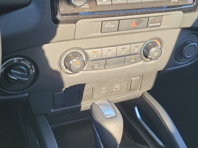 2024 Nissan Frontier SV