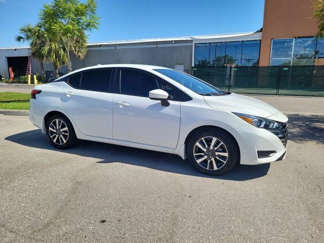 2024 Nissan Versa 1.6 SV