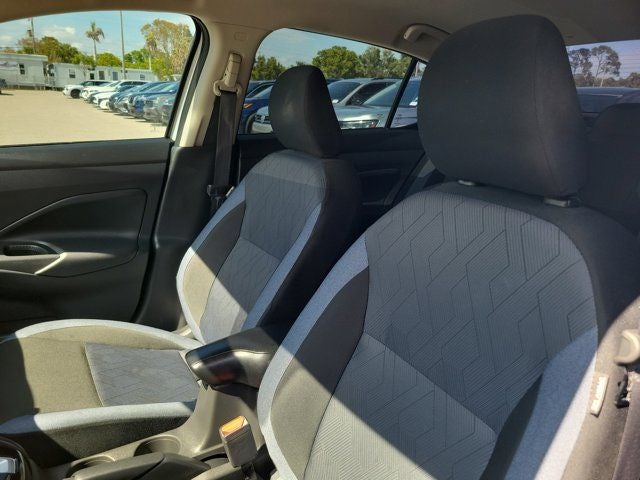 2024 Nissan Versa 1.6 SV
