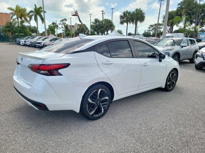 2023 Nissan Versa 1.6 SR