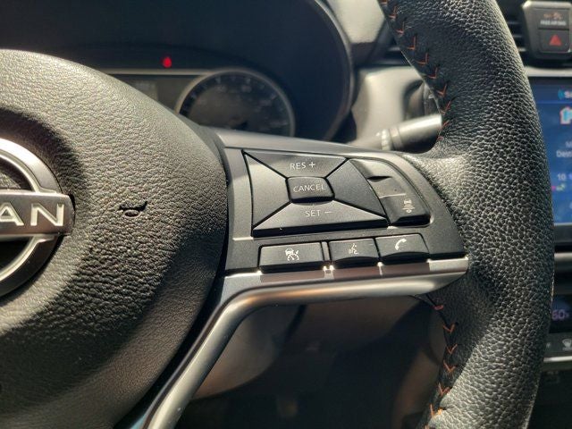 2023 Nissan Versa 1.6 SR