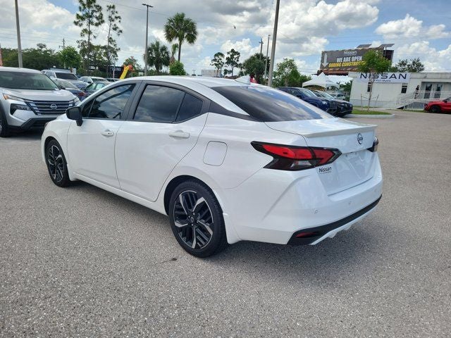 2023 Nissan Versa 1.6 SR