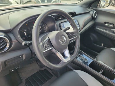 2021 Nissan Kicks SR
