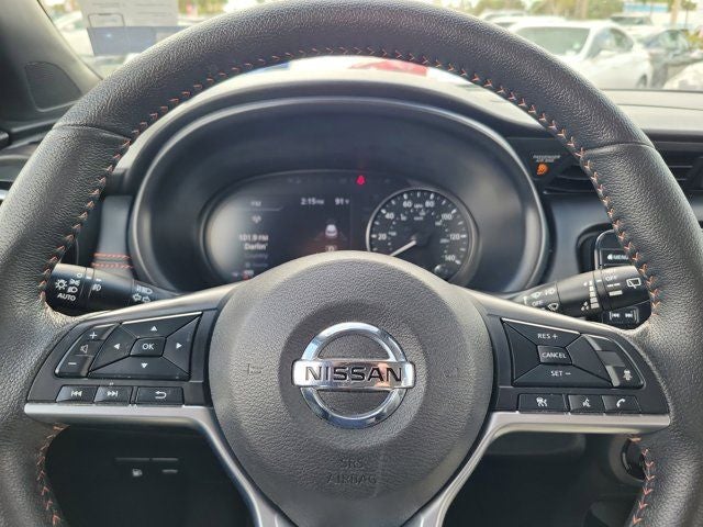 2021 Nissan Kicks SR