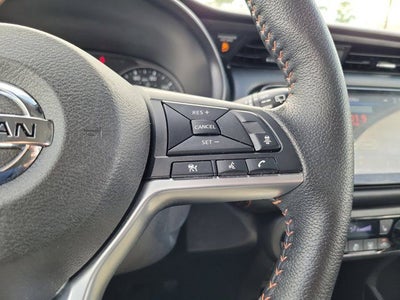 2021 Nissan Kicks SR