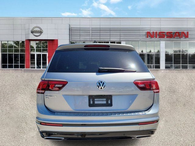 2021 Volkswagen Tiguan 2.0T SE R-Line Black