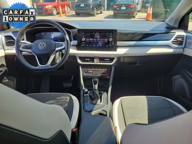2025 Volkswagen Taos 1.5T SE