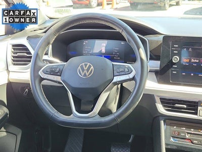 2025 Volkswagen Taos 1.5T SE
