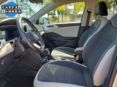 2025 Volkswagen Taos 1.5T SE