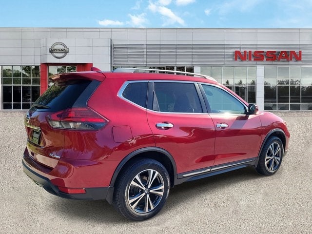 2017 Nissan Rogue SL