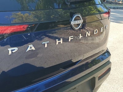 2022 Nissan Pathfinder S