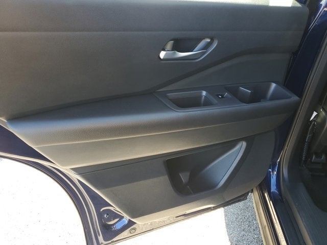 2022 Nissan Pathfinder S