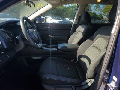 2022 Nissan Pathfinder S