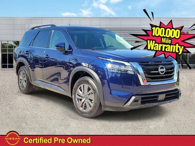 2025 Nissan Pathfinder SV