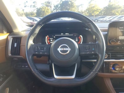 2023 Nissan Pathfinder Platinum