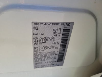 2023 Nissan Pathfinder Platinum