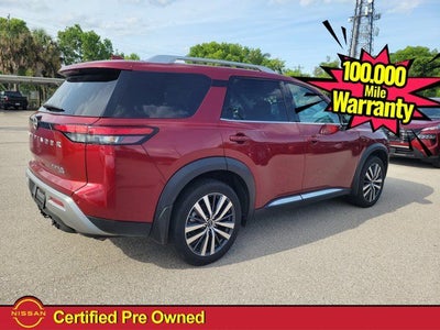 2022 Nissan Pathfinder Platinum