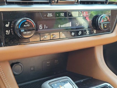 2022 Nissan Pathfinder Platinum