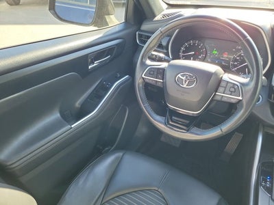 2021 Toyota Highlander XSE