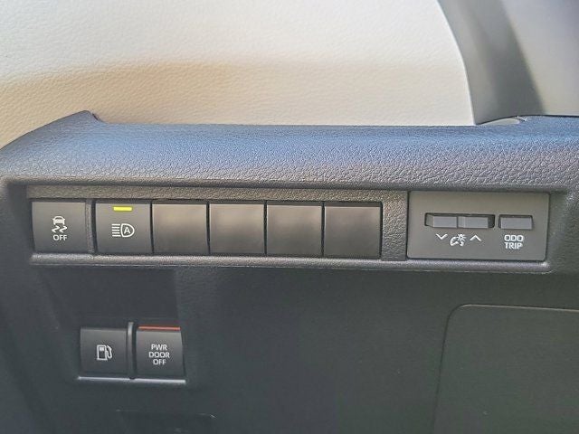 2024 Toyota Sienna XLE 7 Passenger