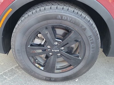 2023 Kia Sorento LX