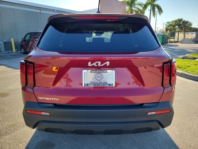 2023 Kia Sorento LX