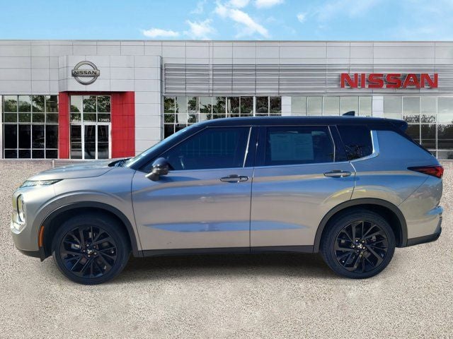 2023 Mitsubishi Outlander SEL Black Edition