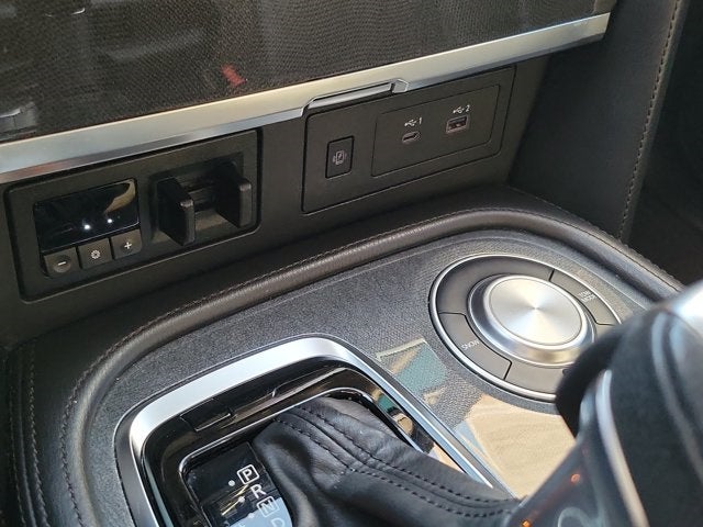 2022 Nissan Armada SV